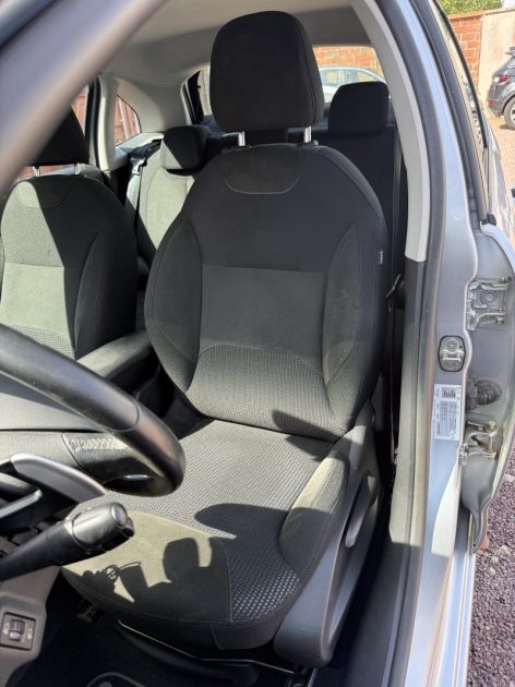 CITROËN C3 1.4 VTI 95ch BVA EXCLUSIVE / CLIMATISATION / RADAR DE RECUL 