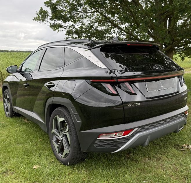 HYUNDAI TUCSON EXECUTIVE 1.6 T-GDI HYBRID 230ch TOIT OUVRANT / SIÈGES CHAUFFANT / COFFRE ÉLECTRIQUE 