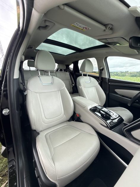 HYUNDAI TUCSON EXECUTIVE 1.6 T-GDI HYBRID 230ch TOIT OUVRANT / SIÈGES CHAUFFANT / COFFRE ÉLECTRIQUE 