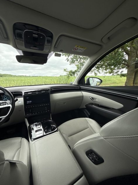 HYUNDAI TUCSON EXECUTIVE 1.6 T-GDI HYBRID 230ch TOIT OUVRANT / SIÈGES CHAUFFANT / COFFRE ÉLECTRIQUE 