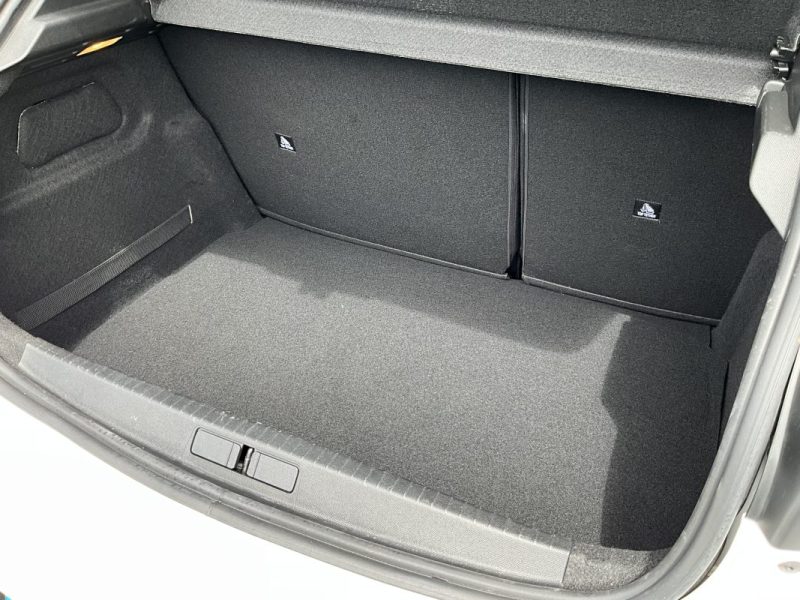 À PARTIR 187,55 EUROS  PAR MOIS PEUGEOT 208 1.5 BLUEHDI 100 CV ACTIVE