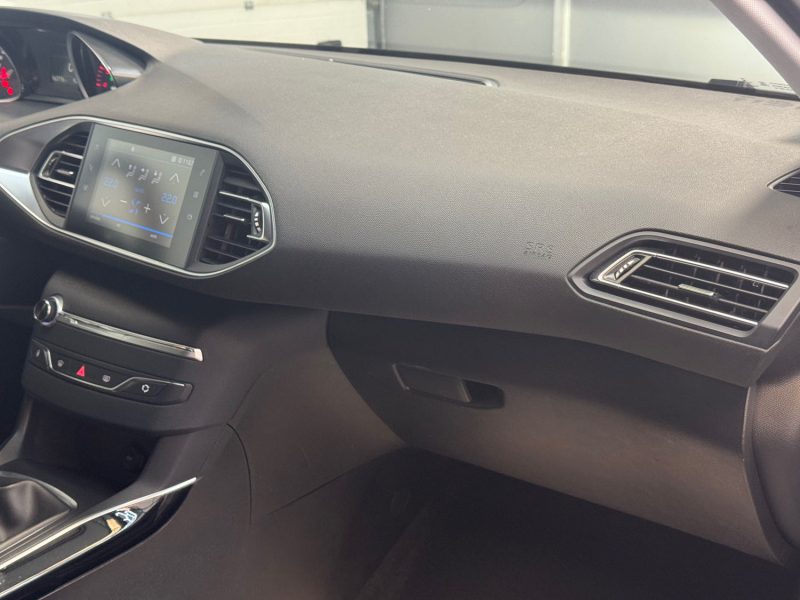 PEUGEOT 308 II 1.5 BLUE HDI 130ch TECH EDITION GARANTIE 12 MOIS HISTORIQUE COMPLET 🇨🇵