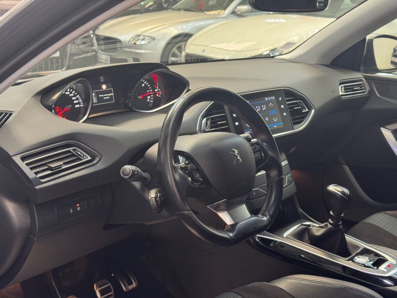 PEUGEOT 308 II 1.5 BLUE HDI 130ch TECH EDITION GARANTIE 12 MOIS HISTORIQUE COMPLET 🇨🇵