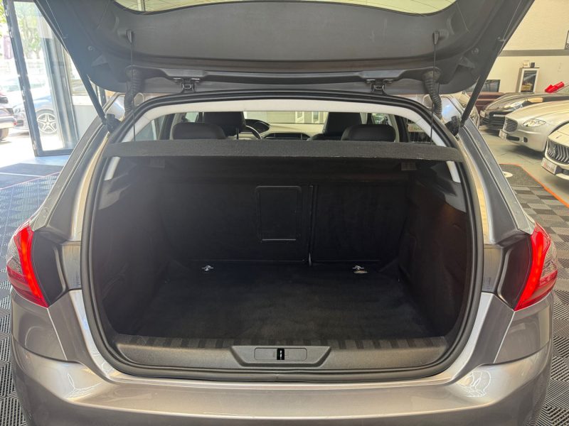 PEUGEOT 308 II 1.5 BLUE HDI 130ch TECH EDITION GARANTIE 12 MOIS HISTORIQUE COMPLET 🇨🇵