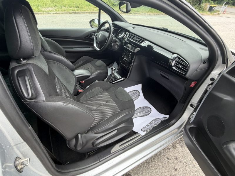 CITROEN DS3 1.6 HDI 90 AIRDREAM SO CHIC 2011