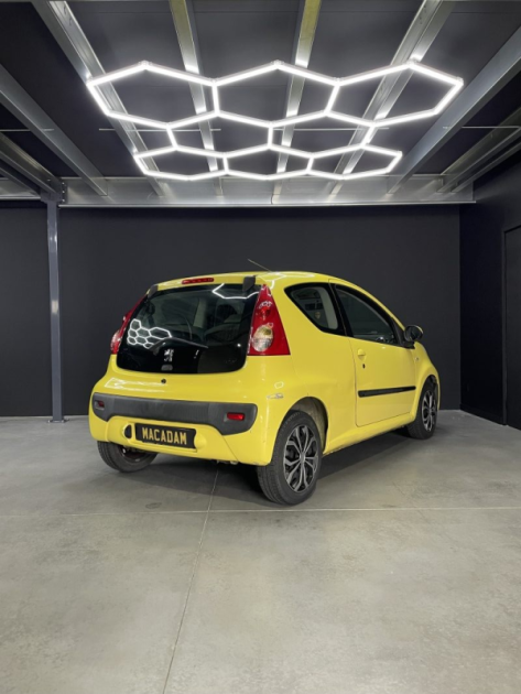 PEUGEOT 107 1.4 HDI 54CV BVM5 