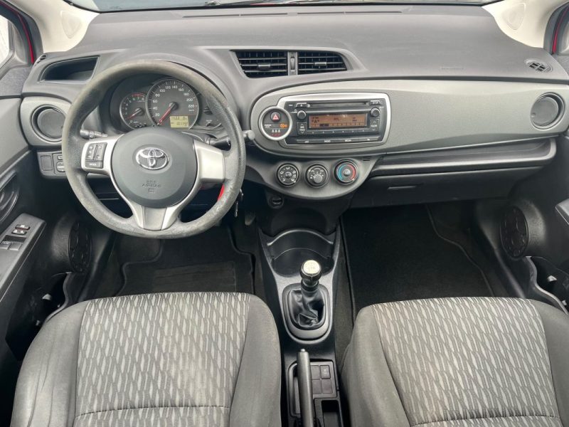 TOYOTA YARIS 1.0 VVTI 69 ACTIVE 2012
