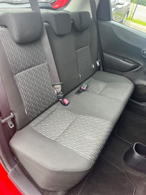 TOYOTA YARIS 1.0 VVTI 69 ACTIVE 2012