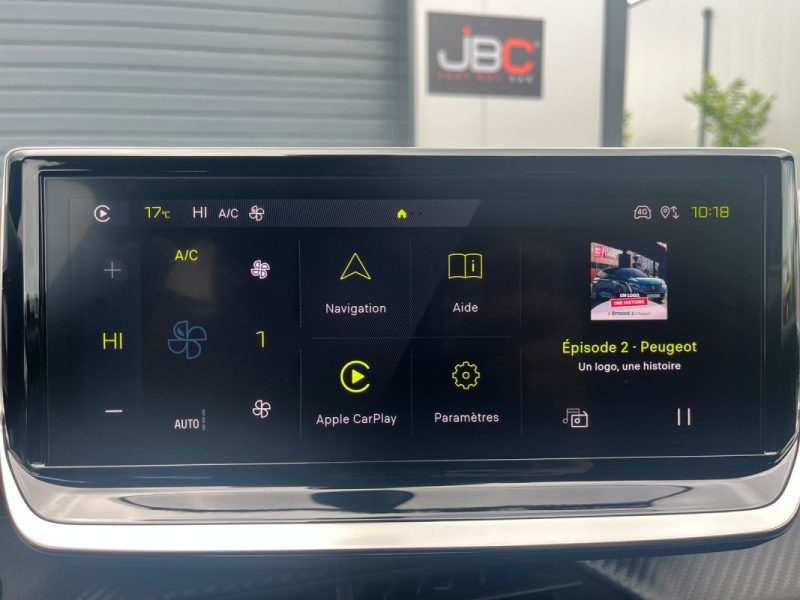 PEUGEOT 208 GT HYBRID 136CH - FULL OPTION - GARANTIE PEUGEOT
