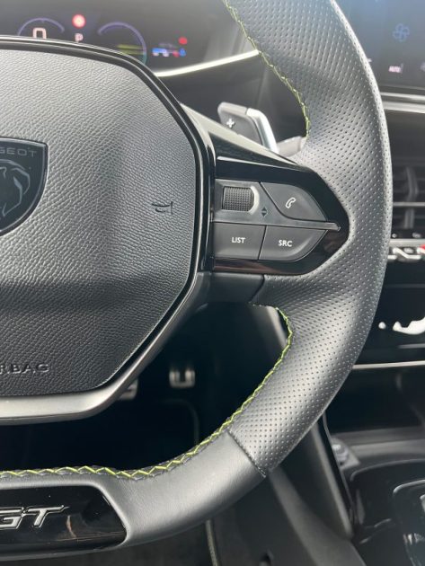 PEUGEOT 208 GT HYBRID 136CH - FULL OPTION - GARANTIE PEUGEOT