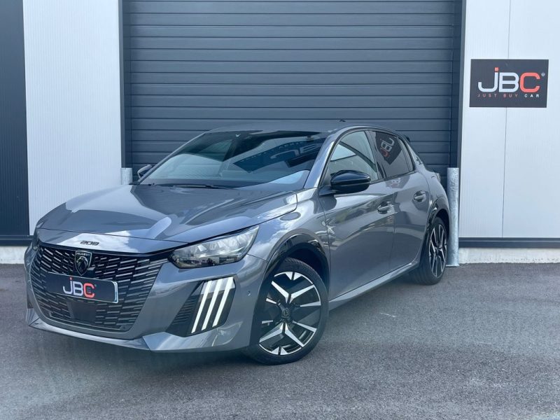 PEUGEOT 208 GT HYBRID 136CH - FULL OPTION - GARANTIE PEUGEOT