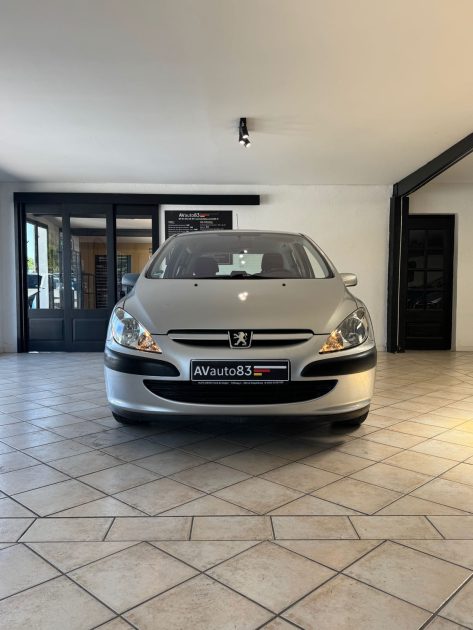 PEUGEOT 307 1.6 110CV - Distribution Neuve - Garantie 12 mois ou 15.000km - CT Ok - Révisée 