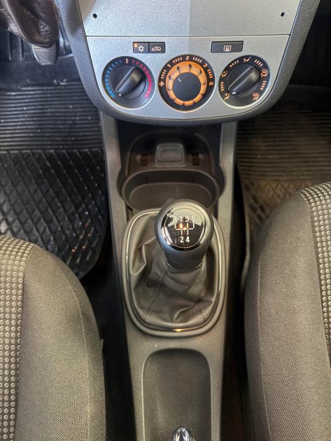OPEL CORSA 1.2 EcoFlex 70CV - Garantie 12 mois ou 15.000km - CT OK