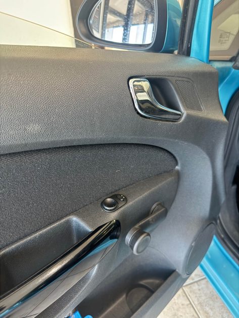 OPEL CORSA 1.2 EcoFlex 70CV - Garantie 12 mois ou 15.000km - CT OK