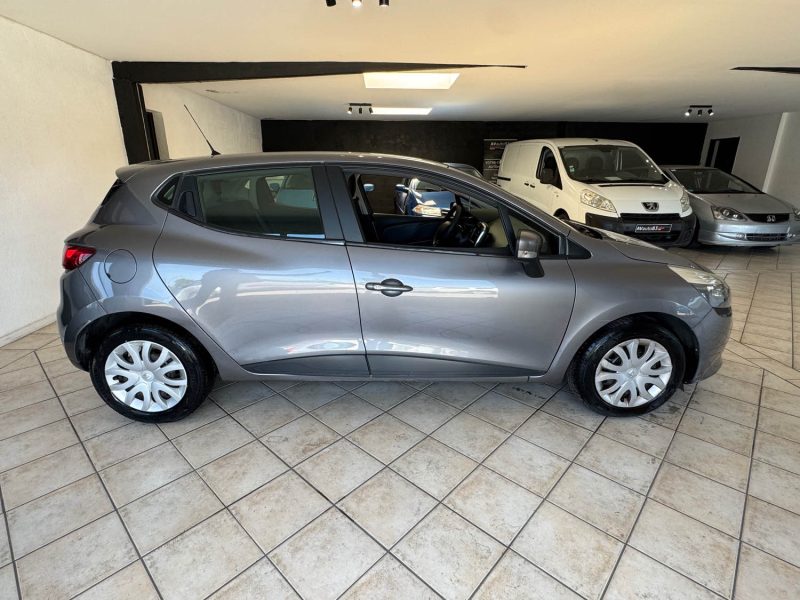 RENAULT CLIO 0.9 Tce 90CV - Première Main - Garantie 12 Mois ou 15.000km - Moteur à Chaine - CT Ok