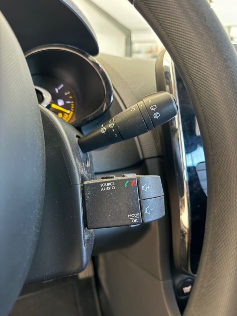 RENAULT CLIO 0.9 Tce 90CV - Première Main - Garantie 12 Mois ou 15.000km - Moteur à Chaine - CT Ok