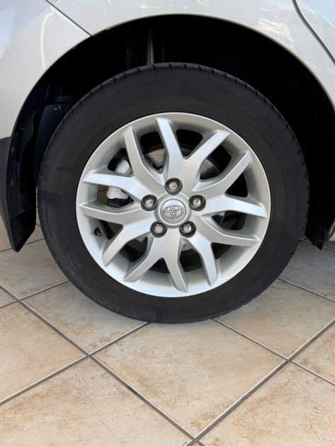 TOYOTA AURIS 1.6 VVTi 124Cv LINEA SOL - Moteur à chaîne - Garantie 12 mois ou 15.000km - CT OK