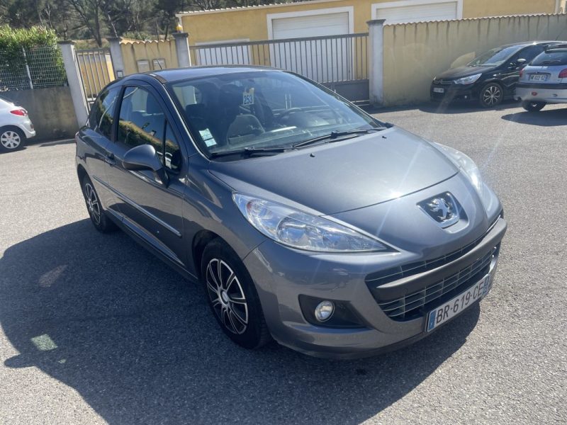PEUGEOT 207 ACTIVE 1.4VTI 95CV FAIBLE KMS CT OK PACK CLIM GARANTIE 