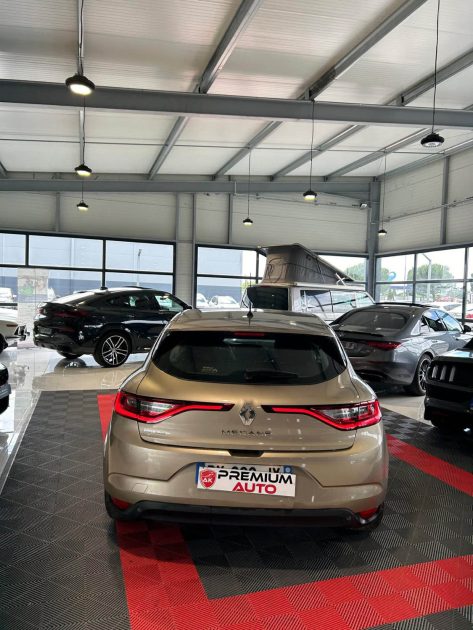 RENAULT MEGANE IV TCE 130 2015 ENTRETIEN RENAULT