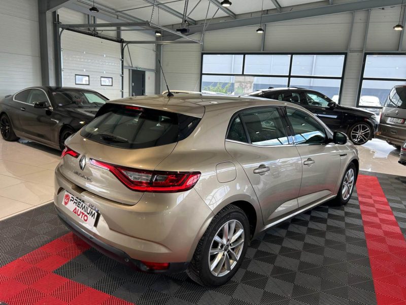 RENAULT MEGANE IV TCE 130 2015 ENTRETIEN RENAULT