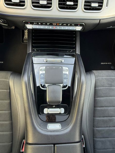 MERCEDES GLE 300 D 245 AMG LINE 4MATIC SUIVI COMPLET MERCEDES GARANTIE 12 MOIS/2EME MAIN