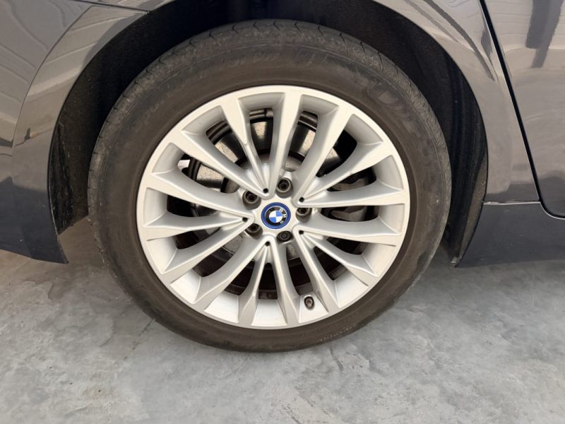 BMW SERIE 5 - G30 - 530e - 252ch - BVA - Luxury - Sièges chauffant - Cuir - Caméra de recul