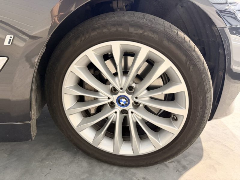 BMW SERIE 5 - G30 - 530e - 252ch - BVA - Luxury - Sièges chauffant - Cuir - Caméra de recul