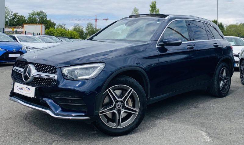 MERCEDES GLC 300 DE 4MATIC 9G-Tronic AMG LINE / Suivi Mercedes - CarPlay - Toit Ouvrant - Cam 360°