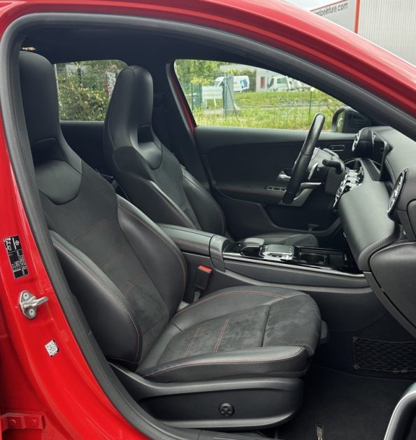 MERCEDES-BENZ Classe A 250 224ch 4Matic AMG / Toit ouvrant / 360 