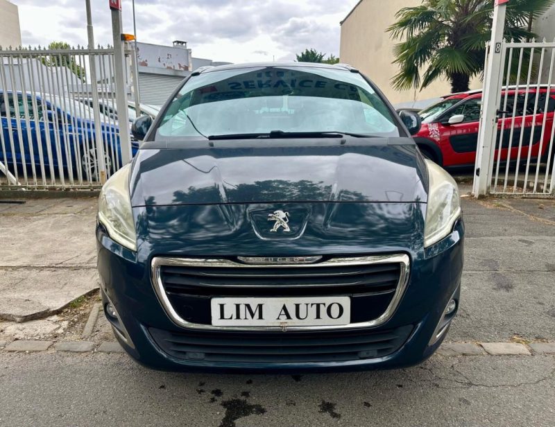 PEUGEOT 5008 1.6 e-HDI 115 ALLURE ETG6 