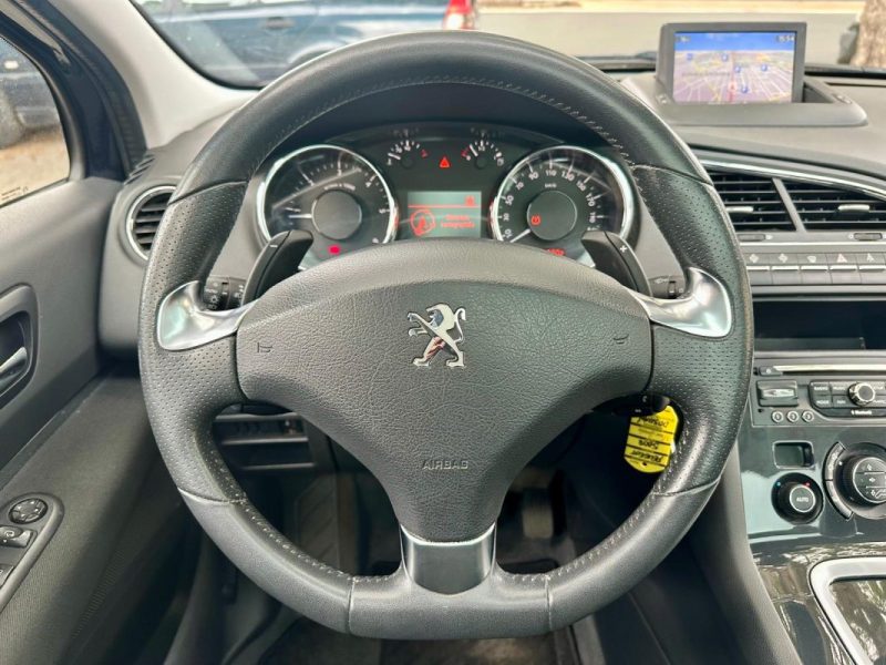 PEUGEOT 5008 1.6 e-HDI 115 ALLURE ETG6 