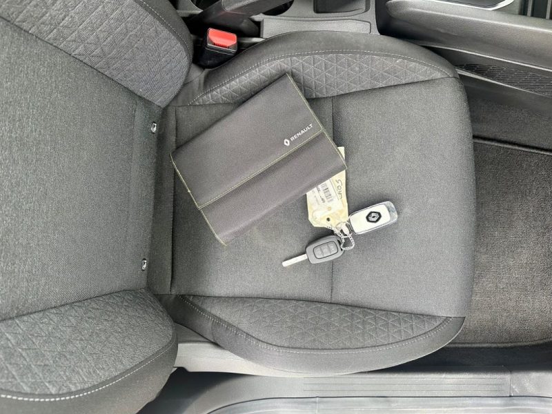 RENAULT CLIO V 1.6 E-TECH 140 BUSINESS  