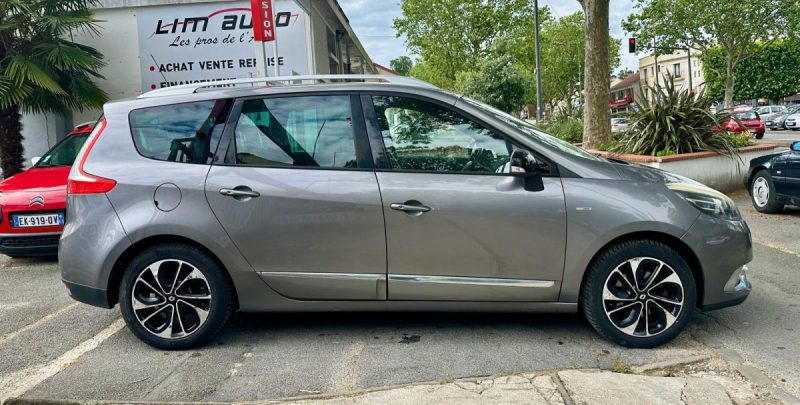 RENAULT GRAND SCENIC III 1.5 dCi 110 BOSE EDC 7 Places