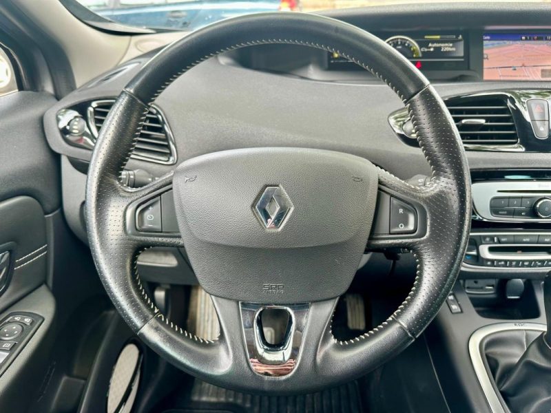RENAULT GRAND SCENIC III 1.5 dCi 110 BOSE EDC 7 Places