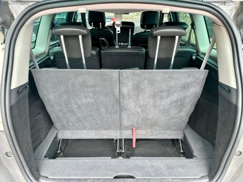 RENAULT GRAND SCENIC III 1.5 dCi 110 BOSE EDC 7 Places