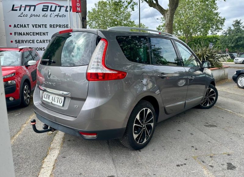 RENAULT GRAND SCENIC III 1.5 dCi 110 BOSE EDC 7 Places