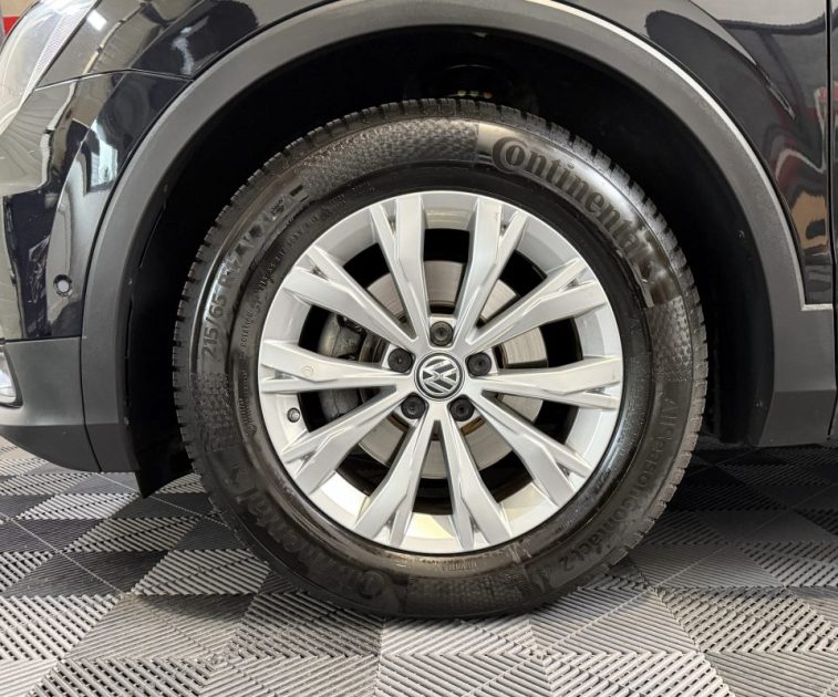 VOLKSWAGEN TIGUAN CONFORTLINE business