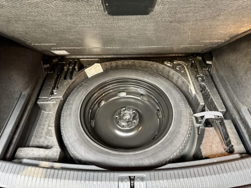 VOLKSWAGEN TIGUAN CONFORTLINE business
