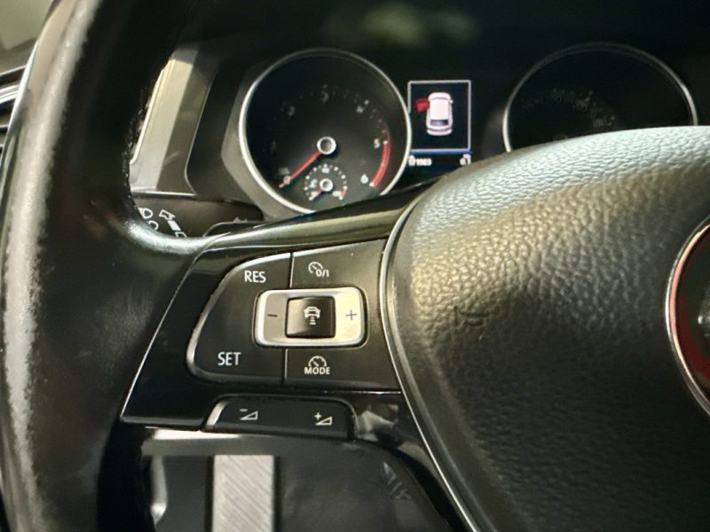 VOLKSWAGEN TIGUAN CONFORTLINE business