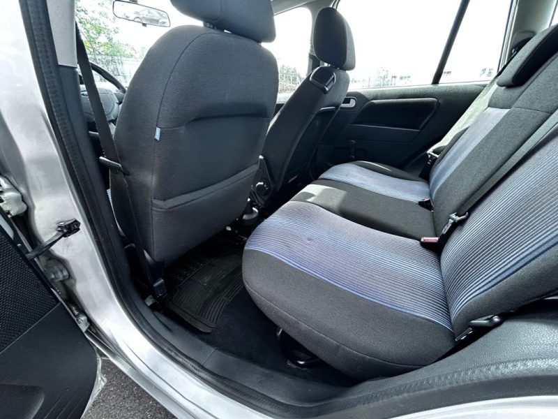 FORD FUSION 1.4l  PACK FUN 80CV 