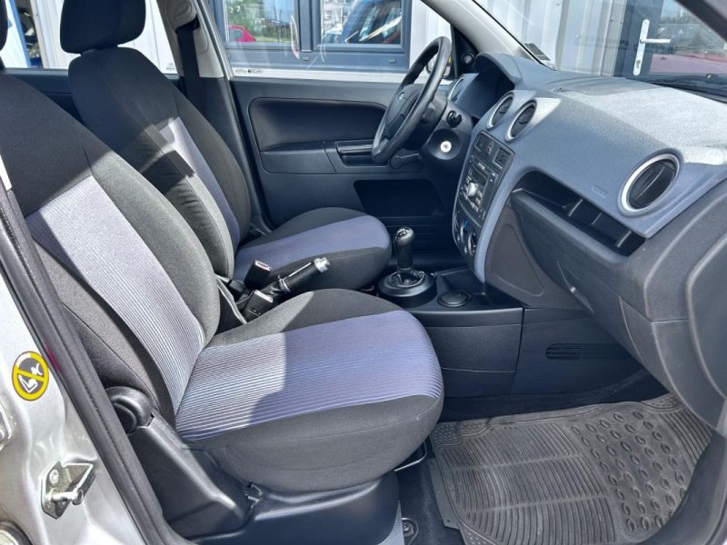FORD FUSION 1.4l  PACK FUN 80CV 