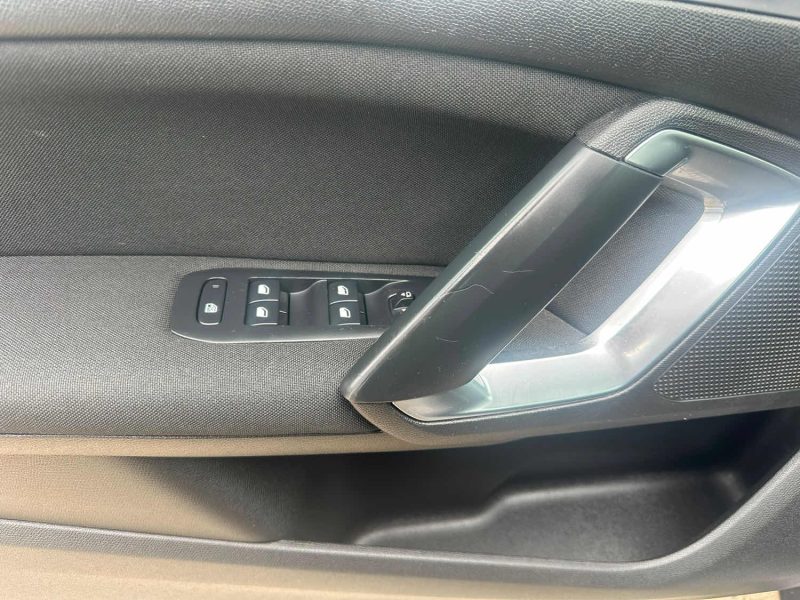 PEUGEOT 308 II SW 1.6 BLUE HDI 120 BUSINESS 2014
