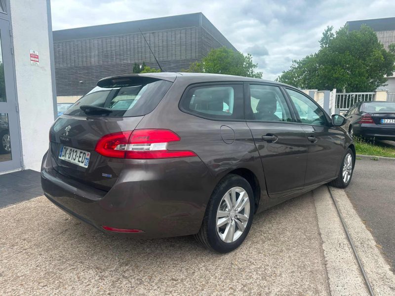 PEUGEOT 308 II SW 1.6 BLUE HDI 120 BUSINESS 2014