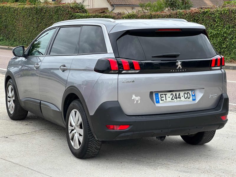 PEUGEOT 5008 II 1.6 BLUE HDI 120 ACTIVE 2017