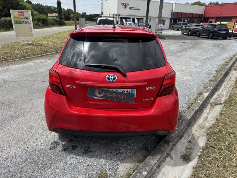 TOYOTA YARIS 100H DESIGN 