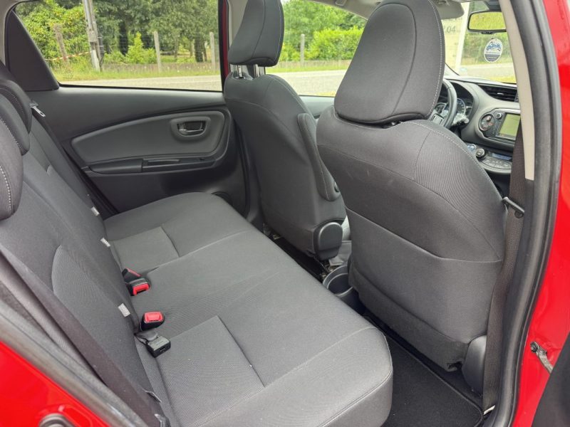 TOYOTA YARIS 100H DESIGN 