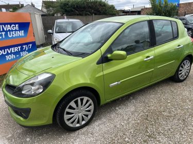 Magnifique RENAULT CLIO III INITIALE 1.5DCI 105 