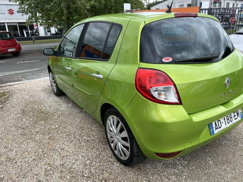 Magnifique RENAULT CLIO III INITIALE 1.5DCI 105 