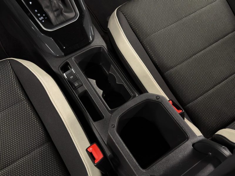 VOLKSWAGEN T-ROC CARAT 1.5 TSI EVO 150 1ERE MAIN DSG7 APPLE & ANDROID VIRTUAL COCKPIT Garantie 1 an
