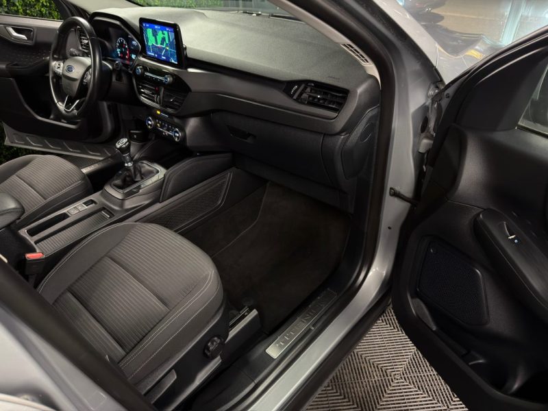 FORD KUGA III TITANIUM 1.0 ECOBOOST 150 Cv 1ERE MAIN APPLE & ANDROID CRIT AIR 1 BVM6 - GARANTIE 1 AN